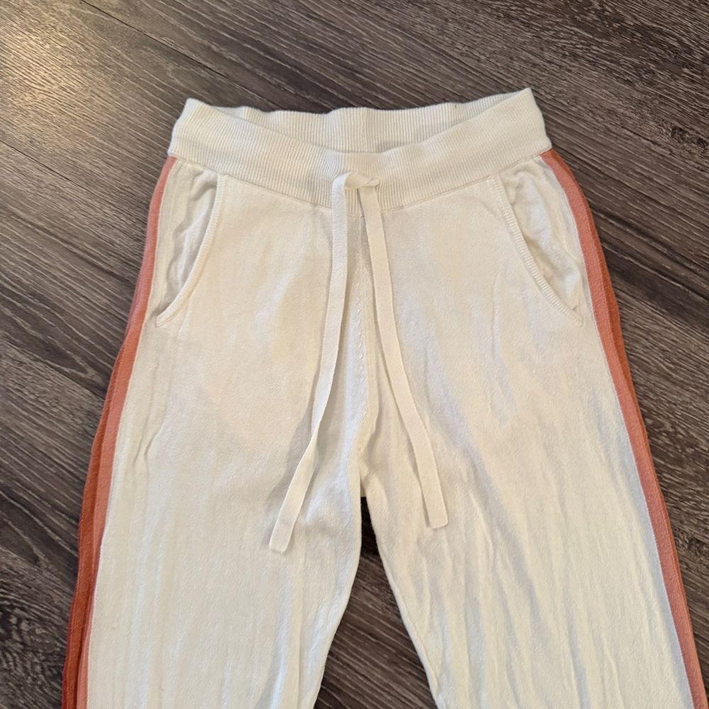 Faherty Surf Sweater Jogger - Picture 3 of 5